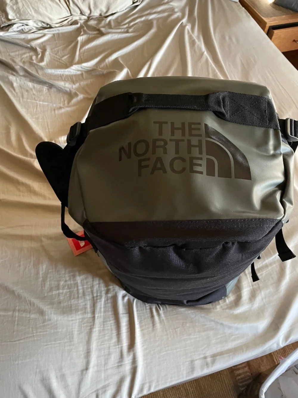 The North Face Base Camp Duffel Bag Small 50 Liters 50L New TNF backback Green